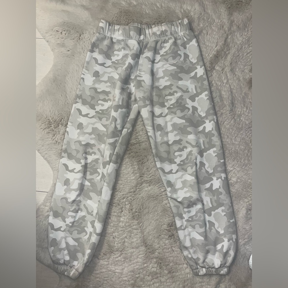 Gray Camo Lazypants